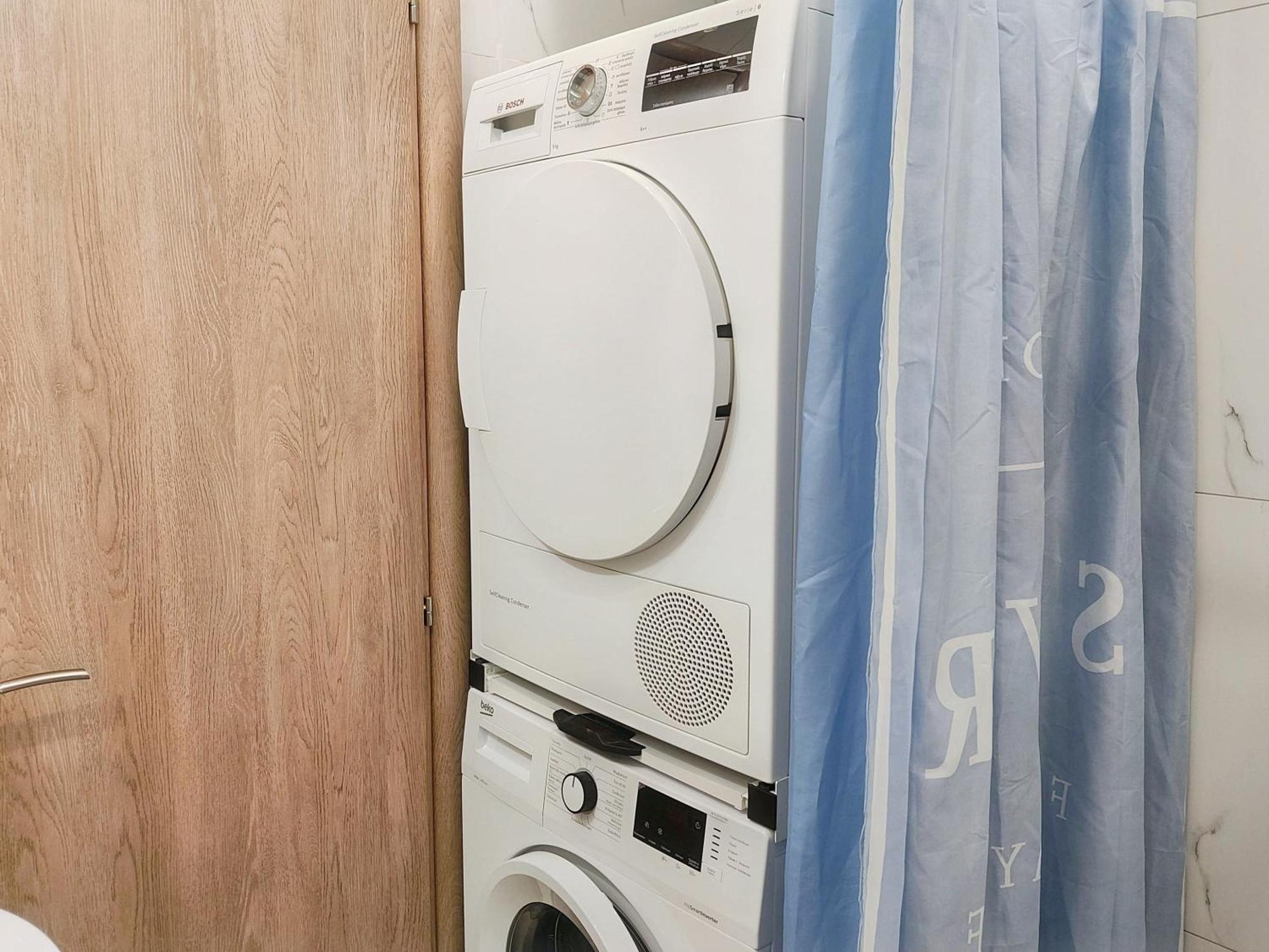 Stylish Fully Equipped Center Apartment *
